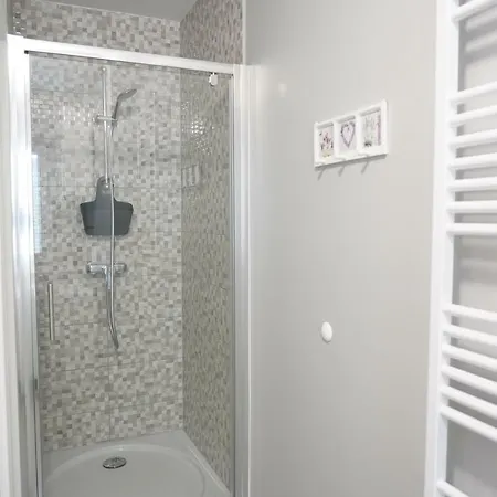 Apartment Big Blue A5 *